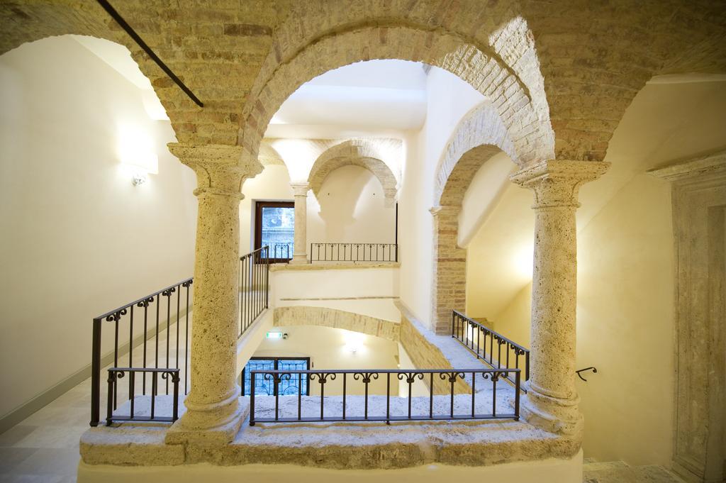 Palazzo Dei Mercanti - Dimora & Spa Асколи-Пичено Экстерьер фото
